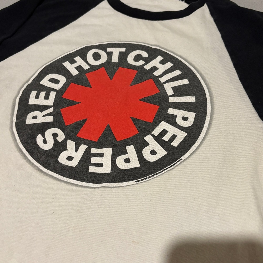 Vintage Red Hot Chili Peppers Raglan Baseball Tee Mens Small Black White Anvil - Picture 2 of 8